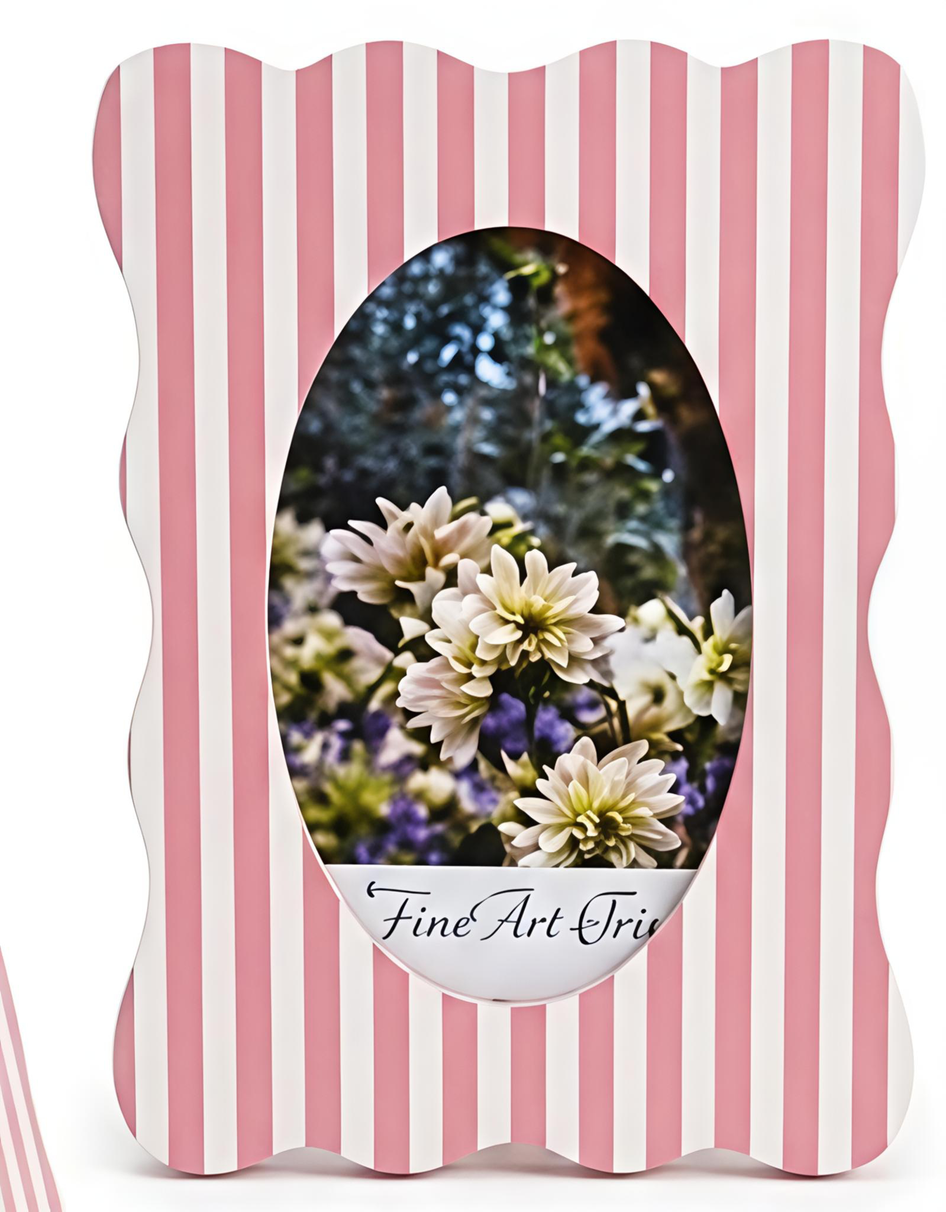 Lining photo frame with Resin